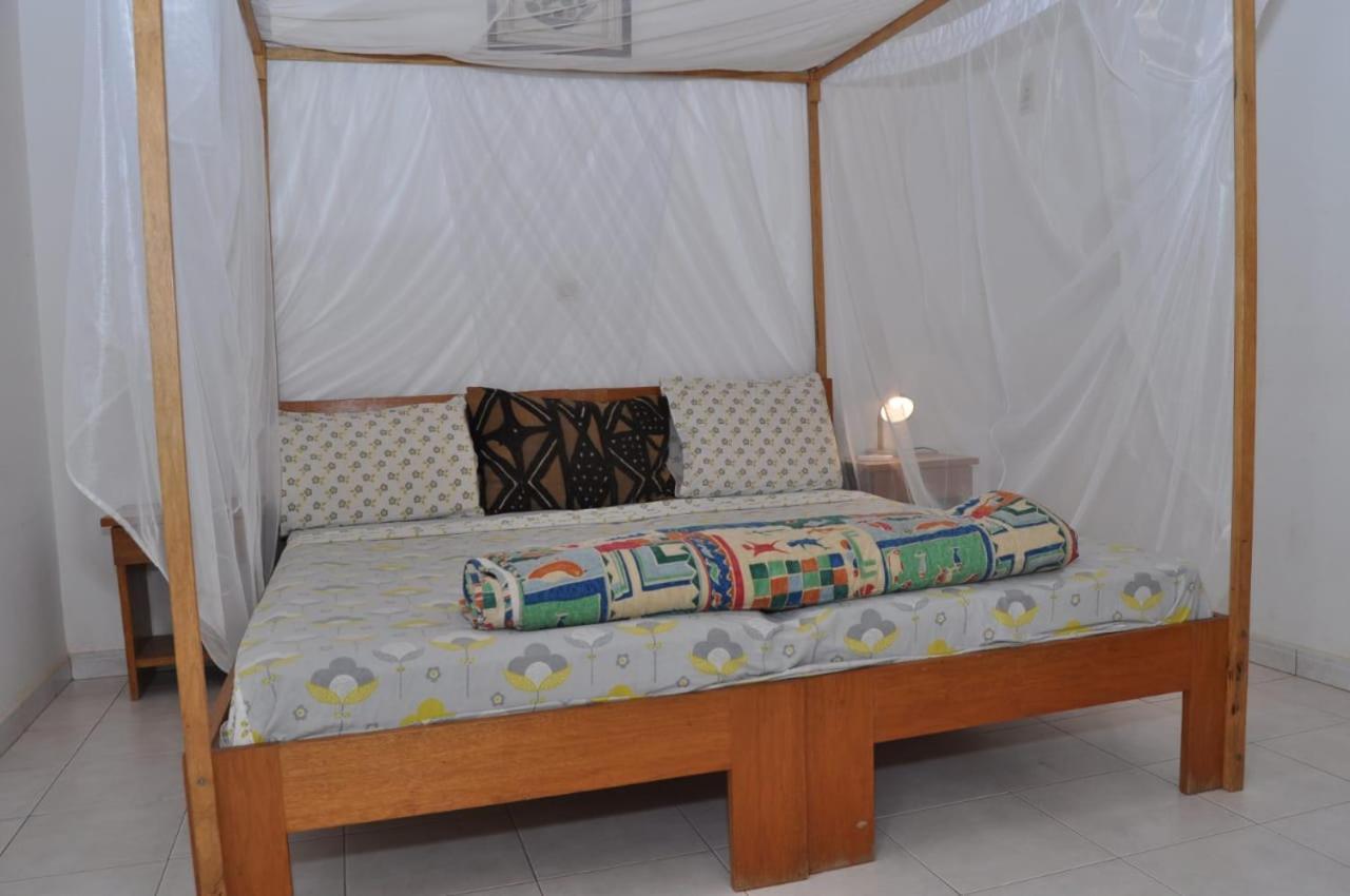 Appartement A Saly Екстер'єр фото